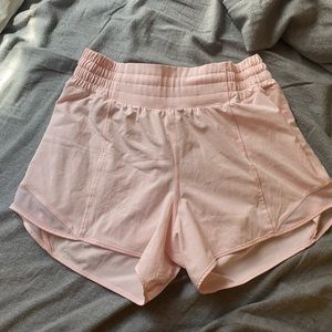 Lululemon Hotty Hot shorts in Strawberry Milkshake